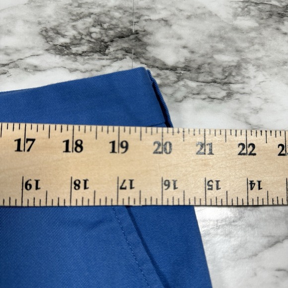 IZOD Men's Stretch Shorts Sz 40 Relaxed Fit Flat Front Saltwater Chino Blue NEW - Picture 12 of 13